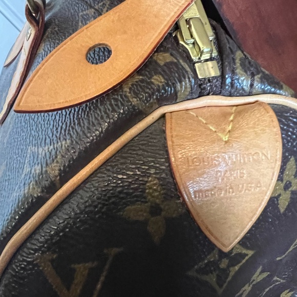 LV Speedy 25 Monogram Canvas Comes with Lock and key - Picture 5 of 12